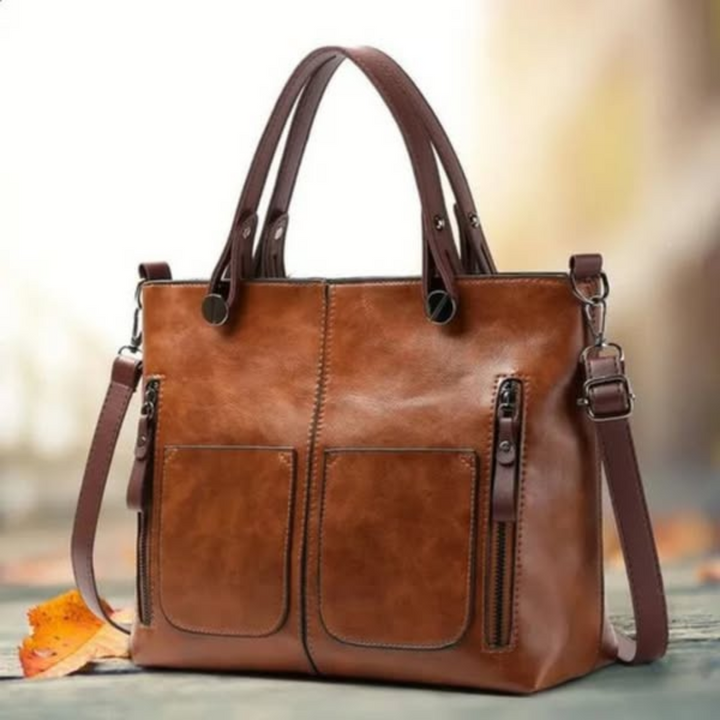 Ilse’s Timeless Elegance | Shoulder Leather Bag