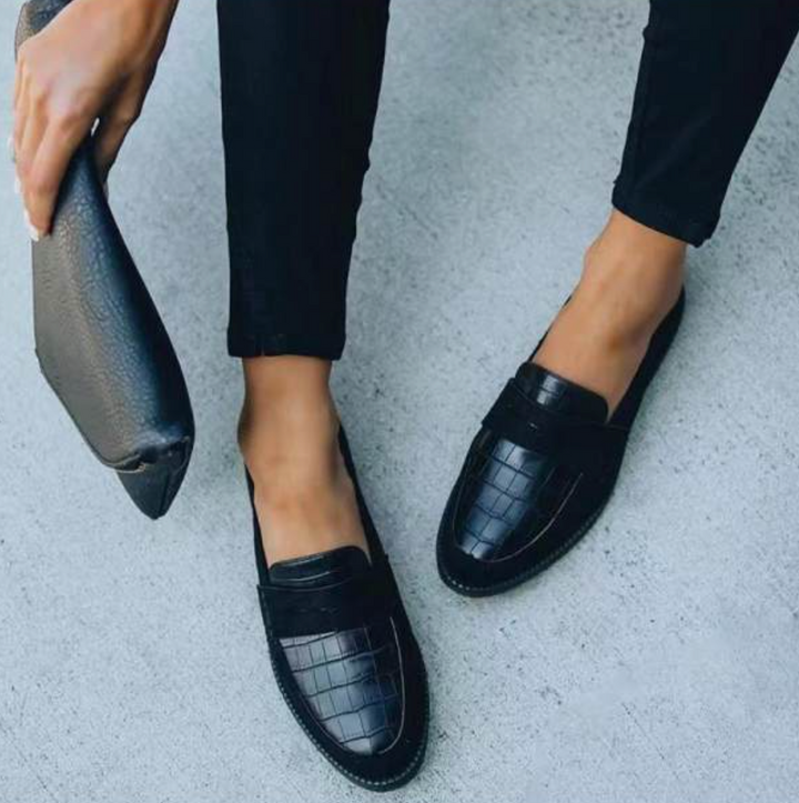 Crocodile Texture Real Leather Loafers for Women Fashion