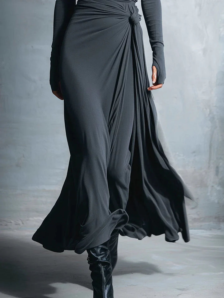 Maxi dress with side knot